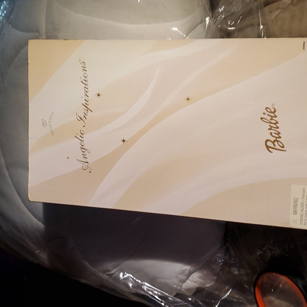 Angelic Inspirations Barbie - Picture 2 of 3